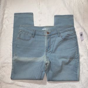 Old Navy Super Skinny Mid-Rise Jeans